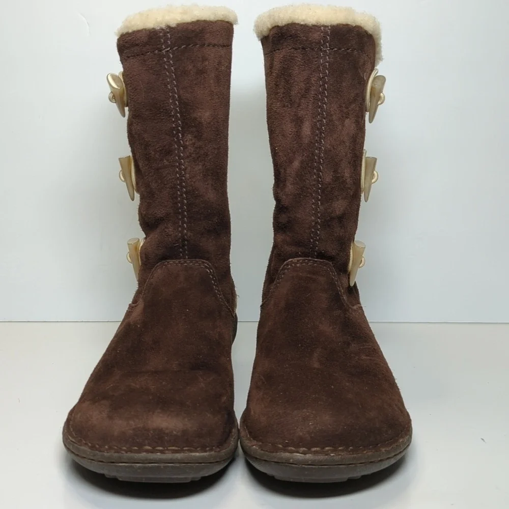 UGG Australia Kona Brown sheepskin winter boots womans size 6 EU 37